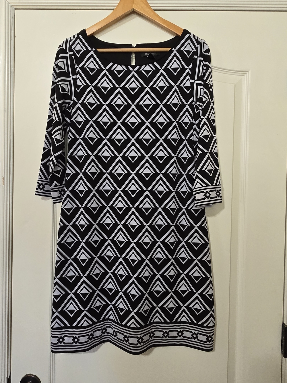 White House Black Market Black & White Geometric Lined Midi Dress